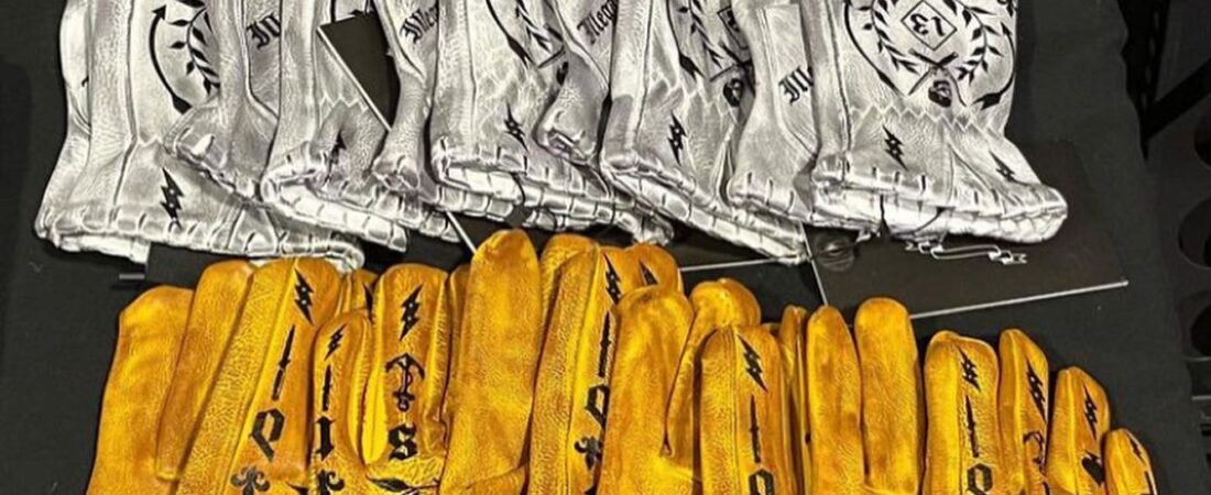 Lederhandschuhe Motorrad richtig wählen — Holdfast Guide